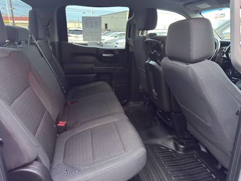 Used 2020 Chevrolet Silverado 1500 LT image 9