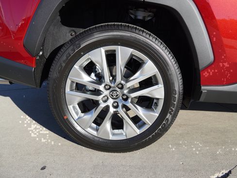 New 2025 Toyota RAV4 XLE Premium w/ Weather Package image 11