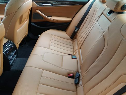 Used 2023 BMW 530i xDrive w/ Executive Package AWD/4WD image 33