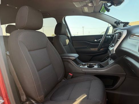 Used 2022 GMC Acadia SLE w/ Driver Convenience Package FWD image 20