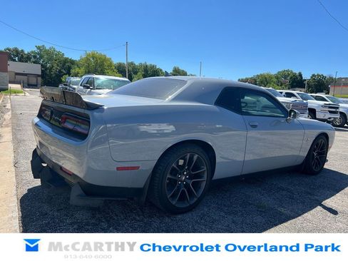 Used 2022 Dodge Challenger R/T Scat Pack w/ Plus Package RWD image 3