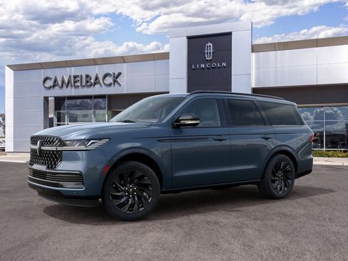 New 2027 Lincoln Navigator Reserve w/ Jet Appearance Package AWD/4WD image 1