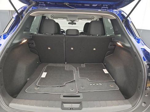 Used 2025 Nissan Kicks SV image 43