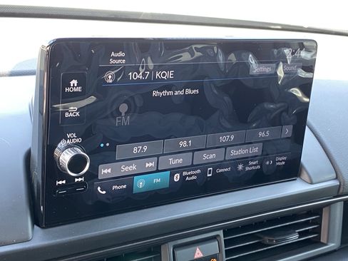 New 2025 Honda Pilot TrailSport image 16