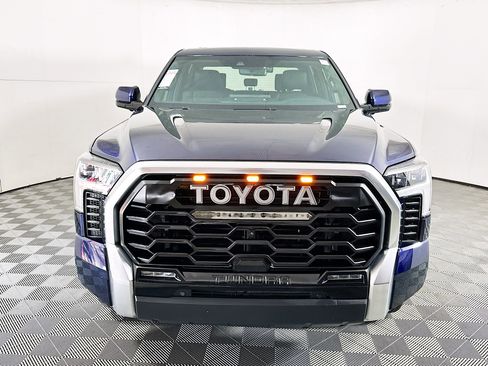 Used 2025 Toyota Tundra Limited AWD/4WD image 8