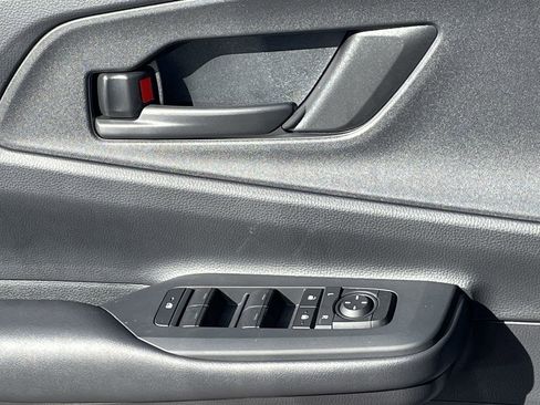 New 2026 Toyota Prius Plug-In Hybrid image 17