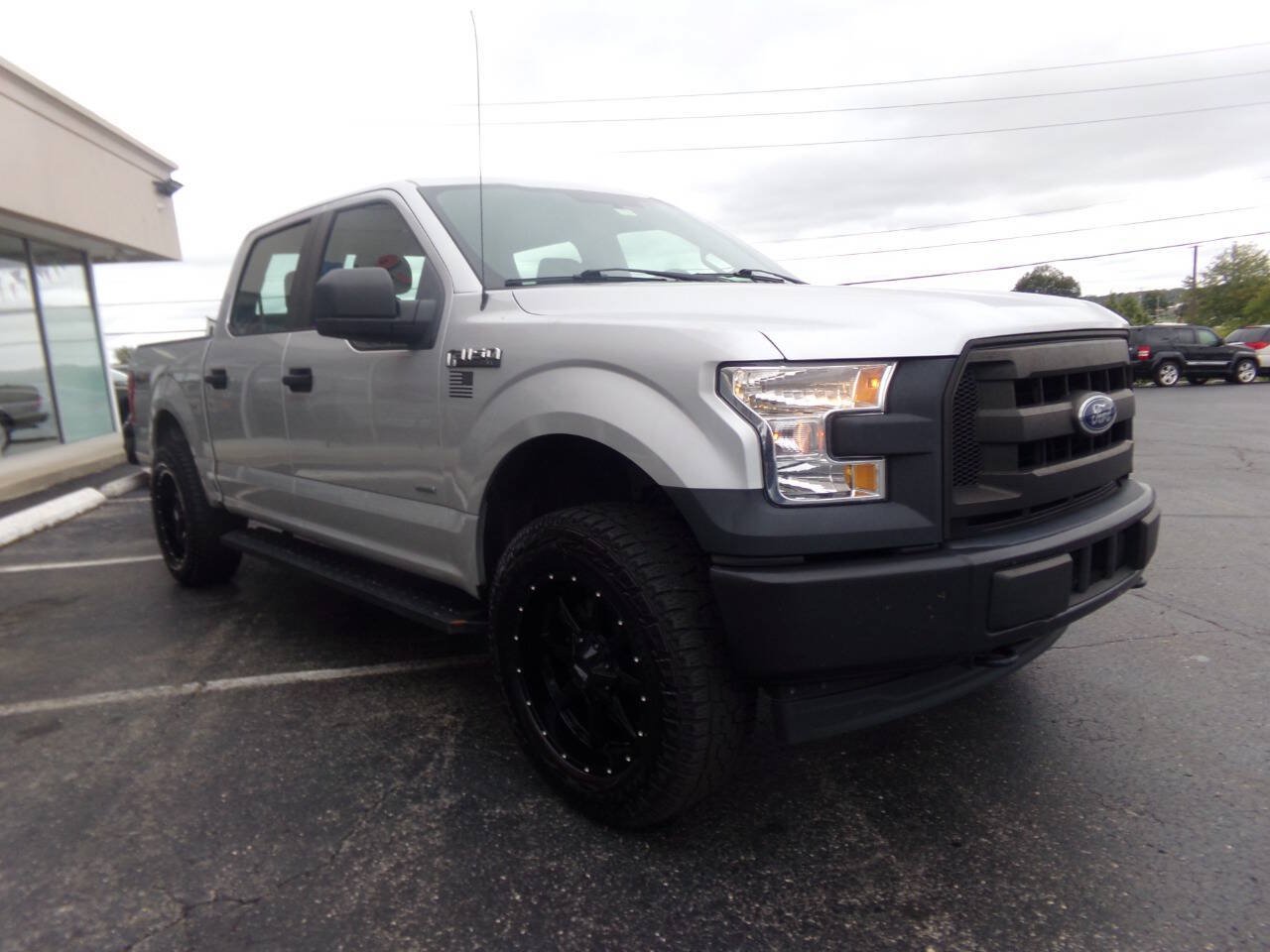 Used 2017 Ford F150 XL w/ XL Power Equipment Group AWD/4WD image 6