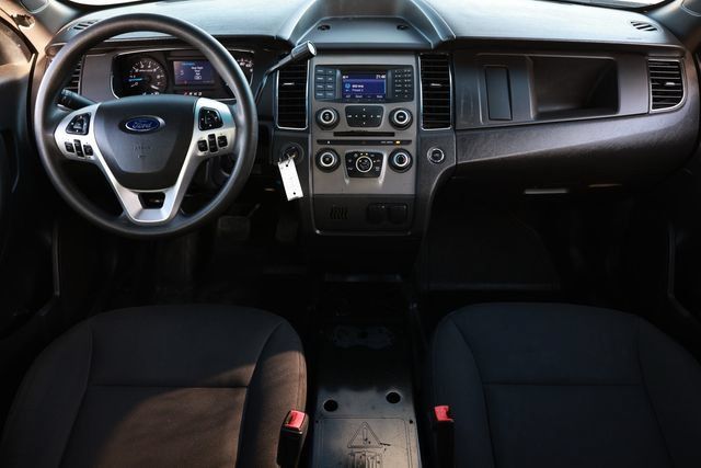 Used 2017 Ford Taurus Police Interceptor AWD image 2