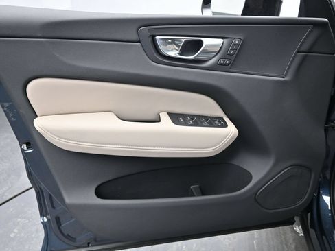 New 2026 Volvo XC60 B5 Plus w/ Climate Package AWD/4WD image 22