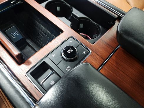 Used 2021 Lincoln Navigator L Reserve w/ Luxury Package AWD/4WD image 28