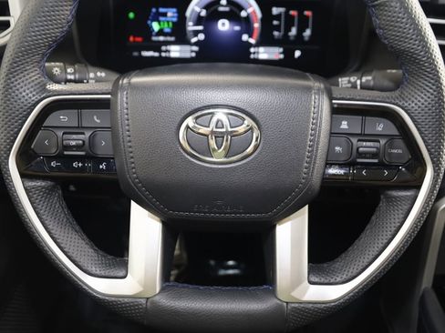 Used 2025 Toyota Tundra Platinum image 39