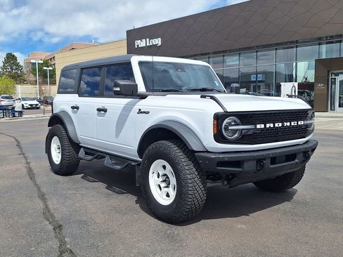 Used 2023 Ford Bronco Wildtrak AWD/4WD image 1