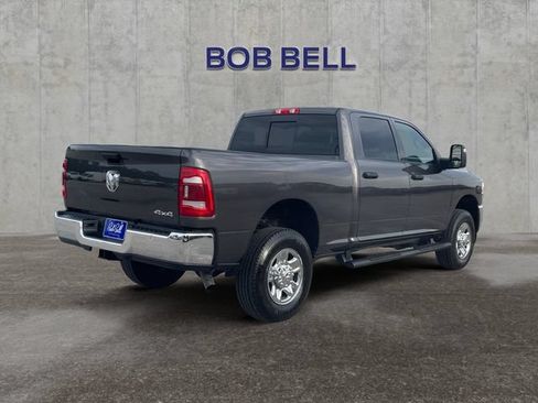 Used 2024 RAM 2500 Tradesman w/ Chrome Appearance Group AWD/4WD image 5