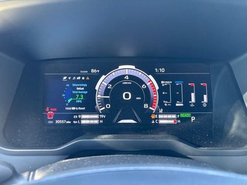 Used 2023 Toyota Sequoia Capstone AWD/4WD image 12
