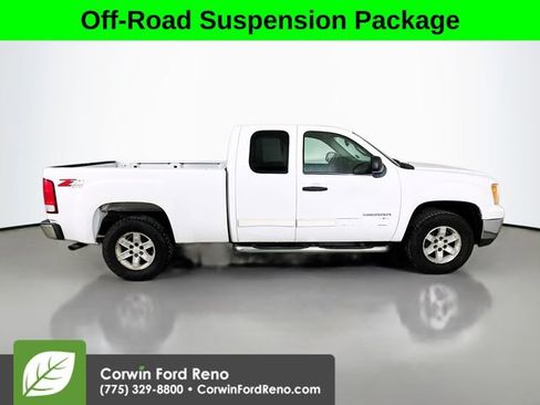 Used 2010 GMC Sierra 1500 SLE w/ Power Pack Plus image 8