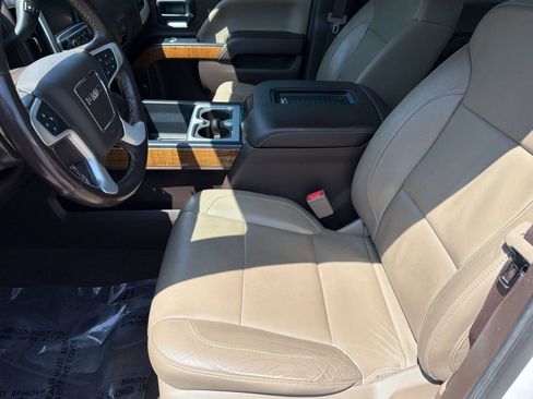 Used 2018 GMC Sierra 1500 SLT w/ SLT Premium Package AWD/4WD image 25