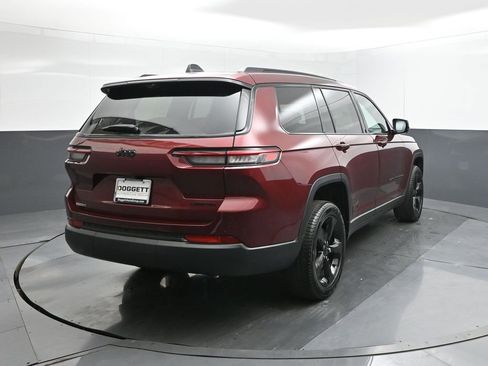 New 2025 Jeep Grand Cherokee L Limited w/ Luxury Tech Group II image 11