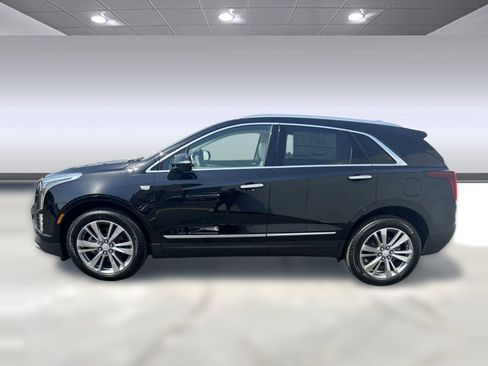 New 2025 Cadillac XT5 Premium Luxury w/ LPO, Floor Liner Package image 2