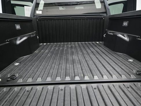 Used 2025 Toyota Tacoma SR5 RWD image 12