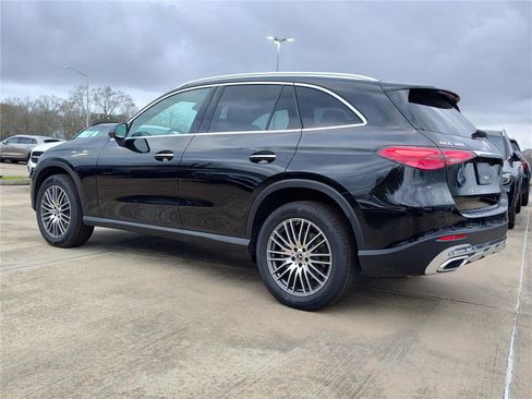 New 2026 Mercedes-Benz GLC 300 image 3