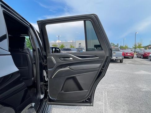 Used 2023 Cadillac Escalade Sport AWD/4WD image 60