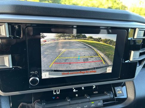 Used 2025 Toyota Tundra SR5 w/ SR5 Convenience Package image 25