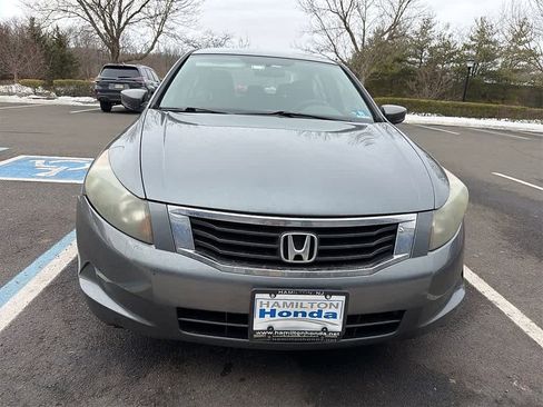 Used 2010 Honda Accord LX image 2