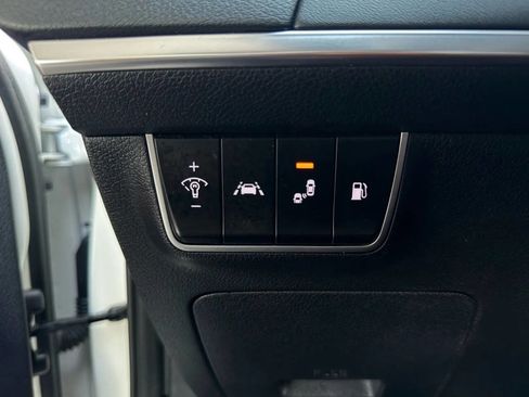 Used 2019 Kia Stinger GT1 image 26