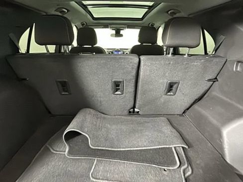 Used 2023 Chevrolet Equinox LT AWD/4WD image 29