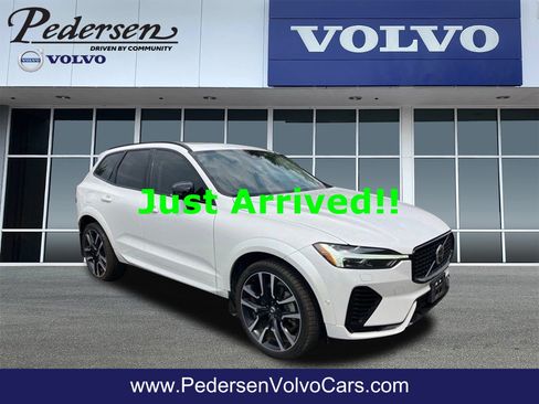 Used 2024 Volvo XC60 T8 Ultimate w/ Climate Package AWD/4WD image 1
