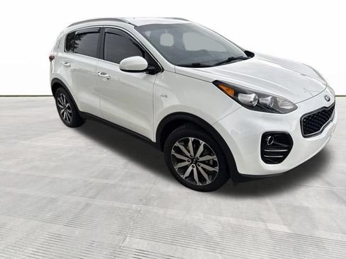 Used 2017 Kia Sportage EX AWD/4WD image 2
