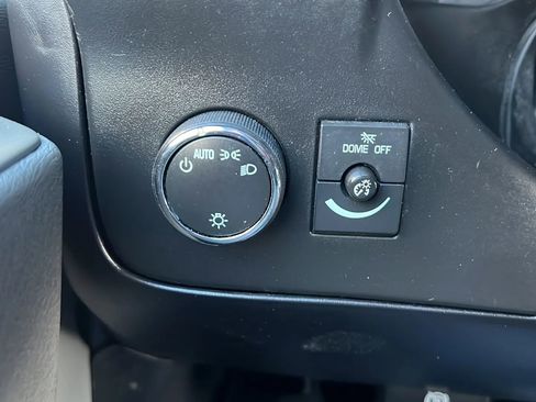 Used 2013 GMC Savana 2500 w/ Power Package image 26