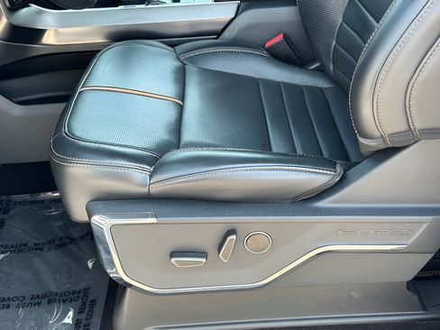 Used 2023 Ford F150 Platinum w/ Equipment Group 701A High AWD/4WD image 17