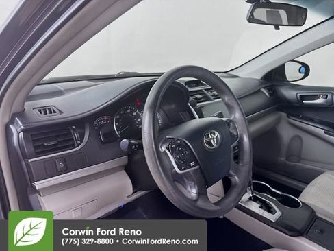 Used 2012 Toyota Camry LE FWD image 9