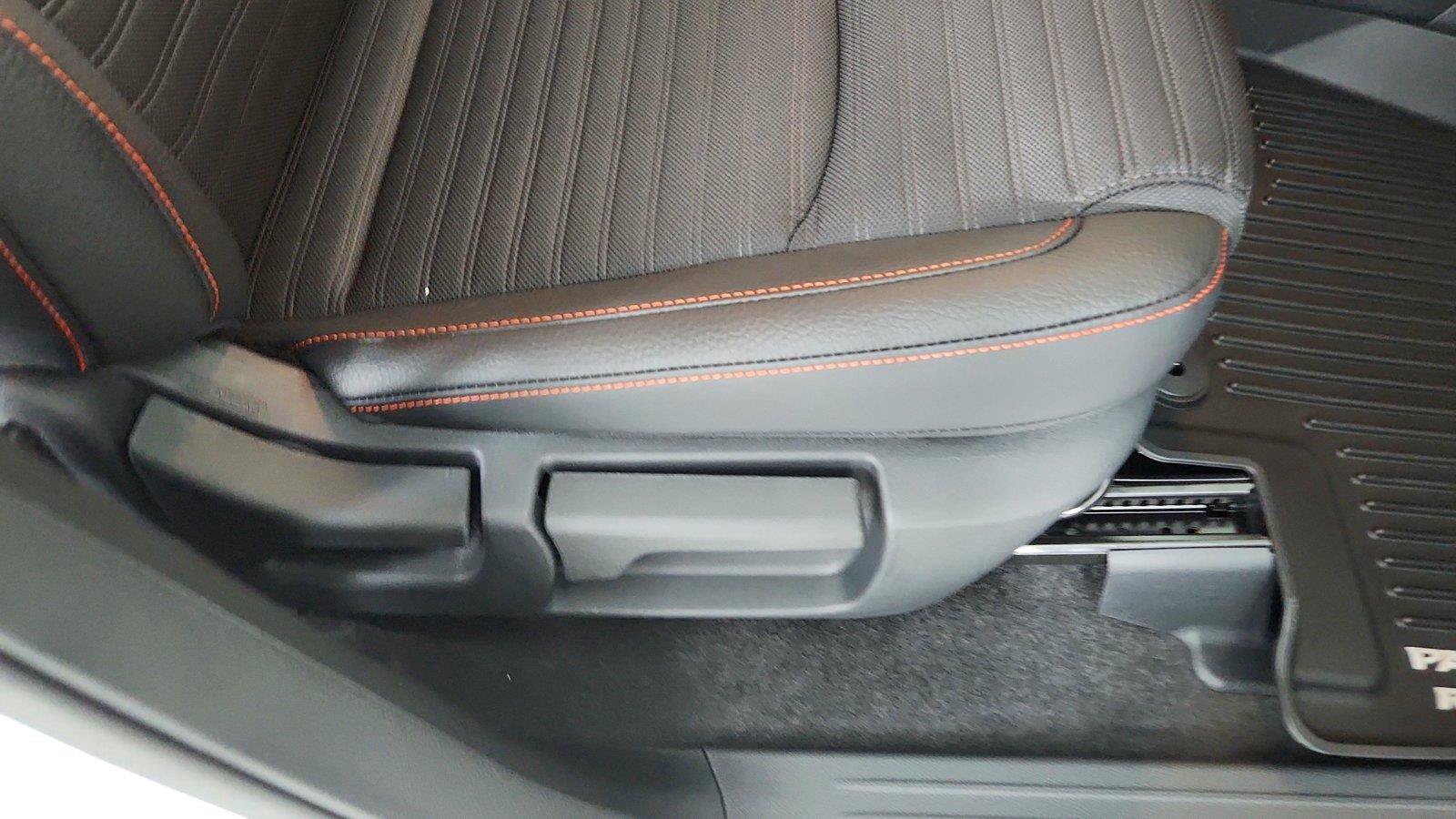 Used 2026 Nissan Pathfinder Rock Creek AWD/4WD image 31