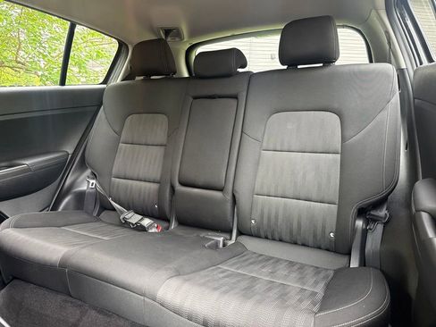 Used 2022 Kia Sportage LX AWD/4WD image 25