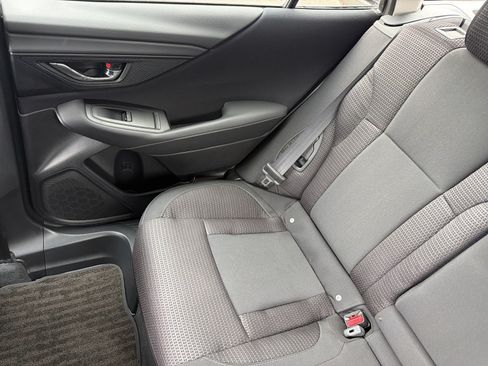Certified 2025 Subaru Outback Premium AWD/4WD image 12
