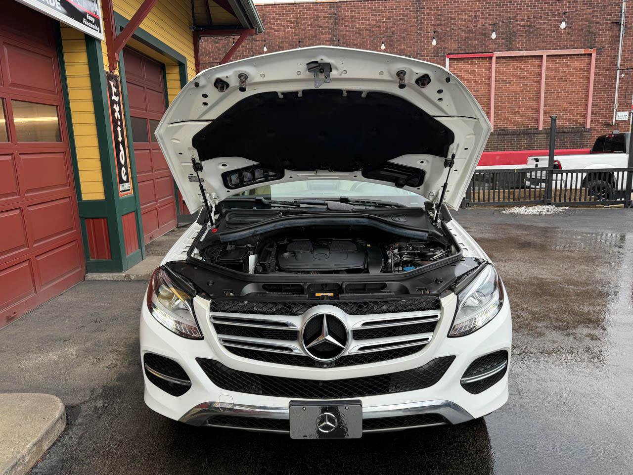 Used 2017 Mercedes-Benz GLE 350 4MATIC image 25
