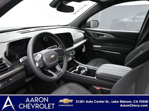New 2026 Chevrolet Traverse LT image 7