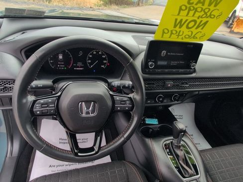 Used 2024 Honda HR-V Sport image 24