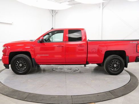 Used 2017 Chevrolet Silverado 1500 LT w/ All Star Edition image 4