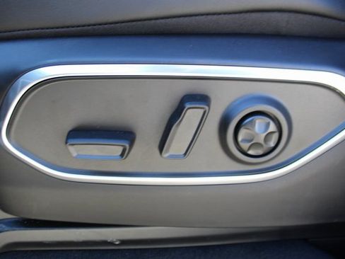 New 2026 Jeep Grand Wagoneer L Limited image 15