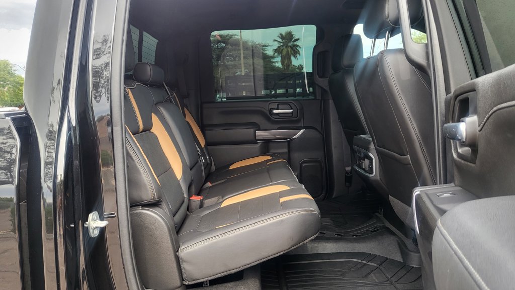 Used 2021 Chevrolet Silverado 2500 LTZ w/ Carhartt Edition AWD/4WD image 19