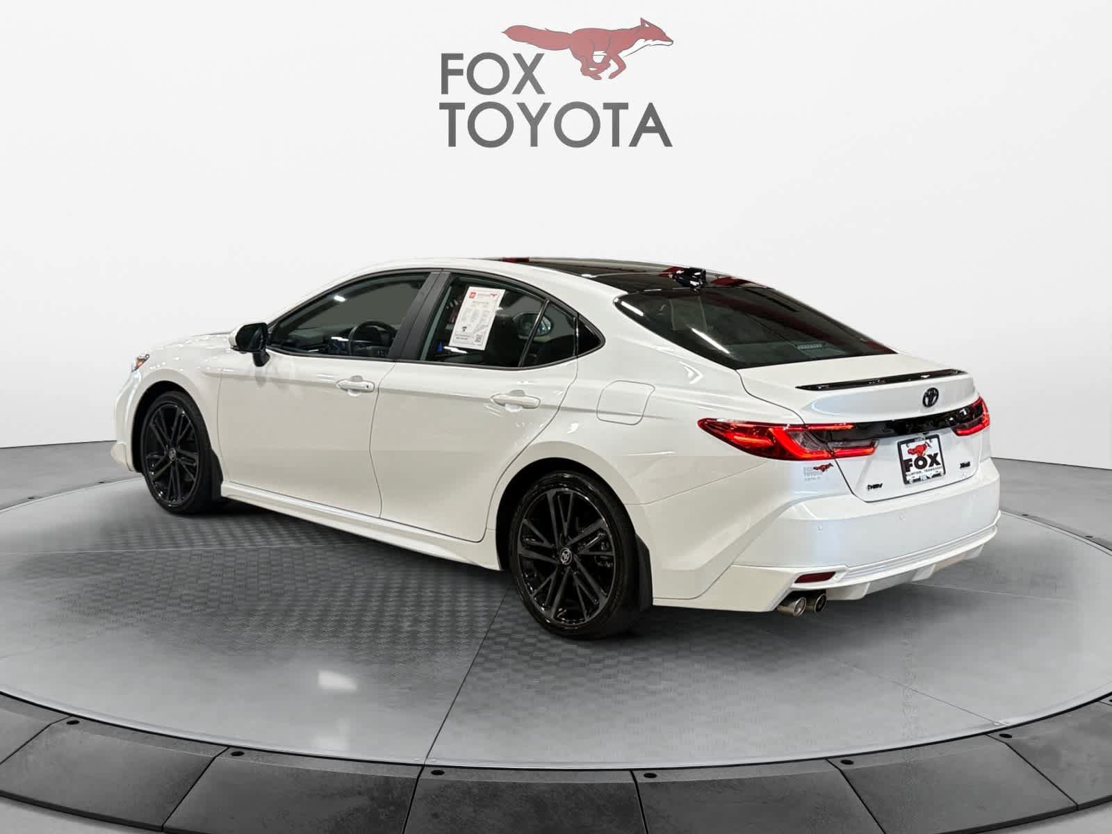 Used 2025 Toyota Camry XSE w/ Premium Plus Package FWD image 4