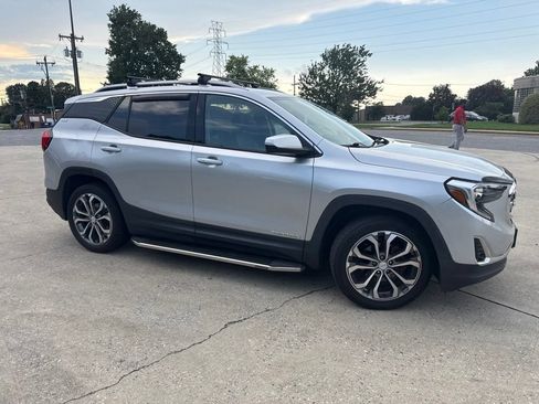 Used 2021 GMC Terrain SLT AWD/4WD image 7
