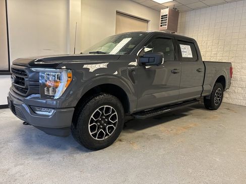 Certified 2021 Ford F150 XLT w/ Equipment Group 302A High image 39