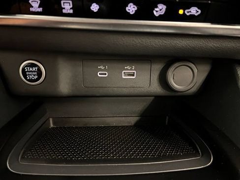 Used 2023 Nissan Rogue SV AWD/4WD image 23