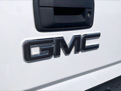 Used 2017 GMC Sierra 1500 2WD Regular Cab image 22