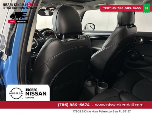 Used 2017 MINI Cooper S image 28