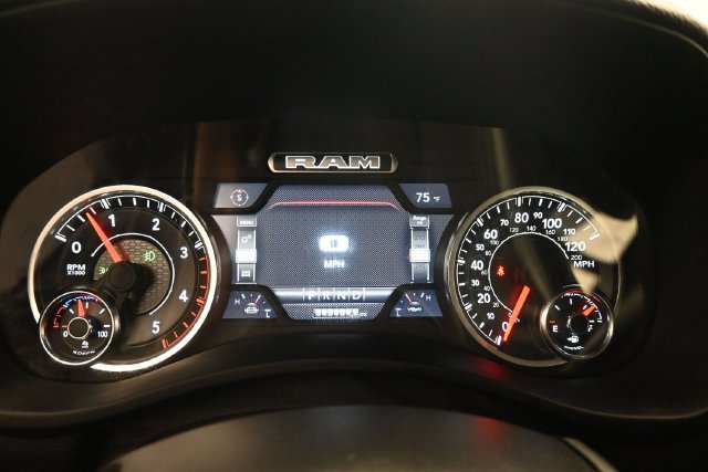 Used 2024 RAM 2500 Laramie AWD/4WD image 5